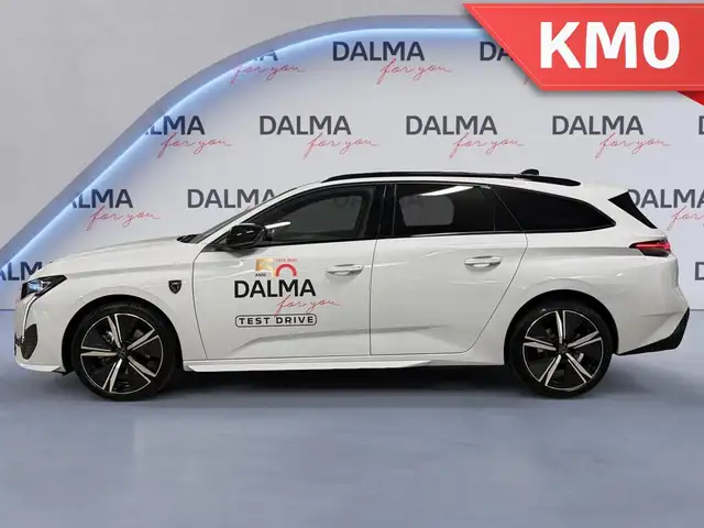 Peugeot 308 view 2