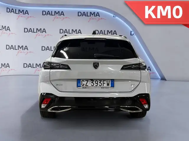 Peugeot 308 view 4