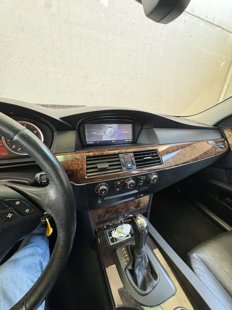 BMW 530 530d Touring Platinum - 2