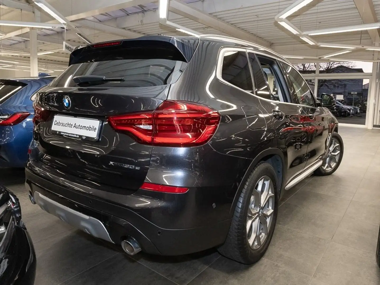 BMW X3 xDrive30e A xLine HiFi DAB LED WLAN Shz PDC Grau - 2