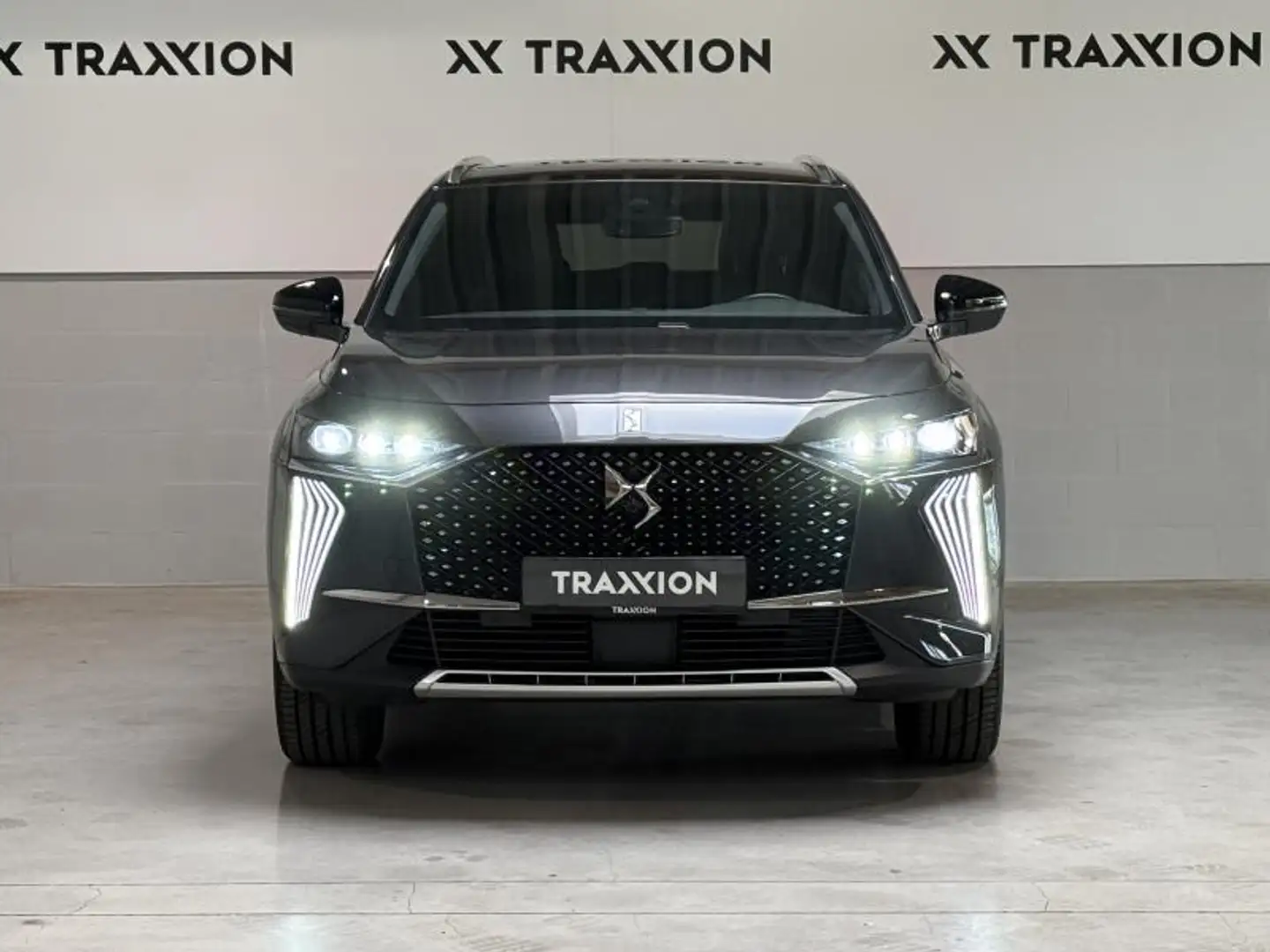 DS Automobiles DS 7 Crossback BLUEHDI 130 AUTOMATIC RIVOLI Grigio - 2