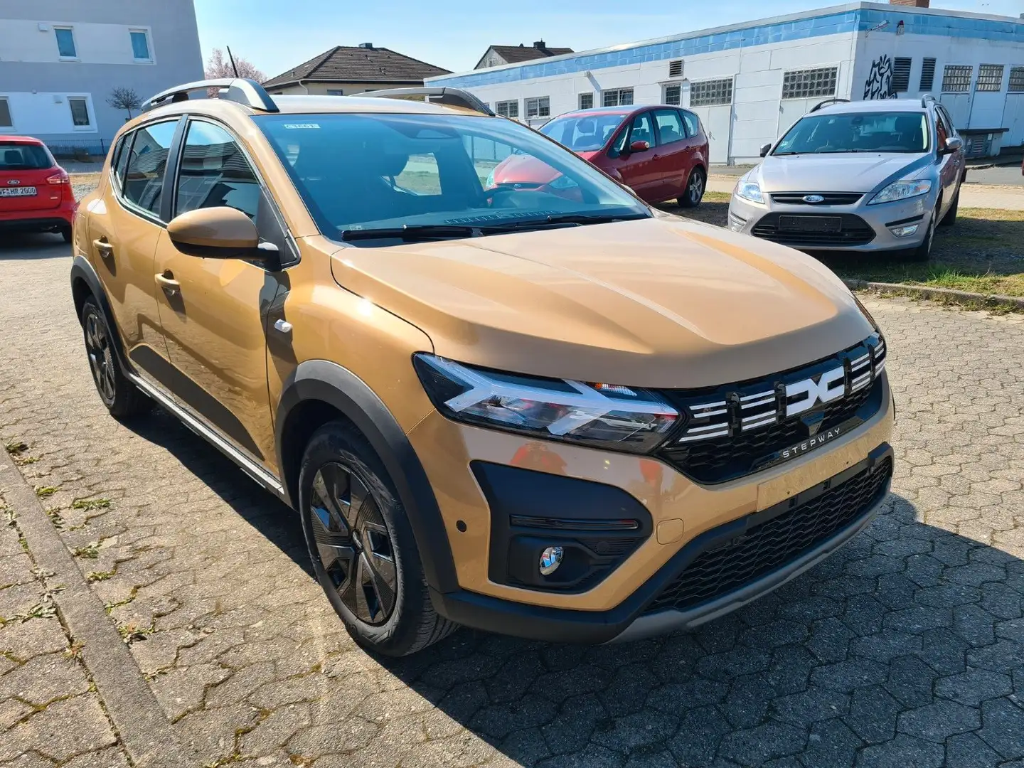 Dacia Sandero III Stepway TCe90 *Kamera*DAB*Klima*LED* Beige - 2