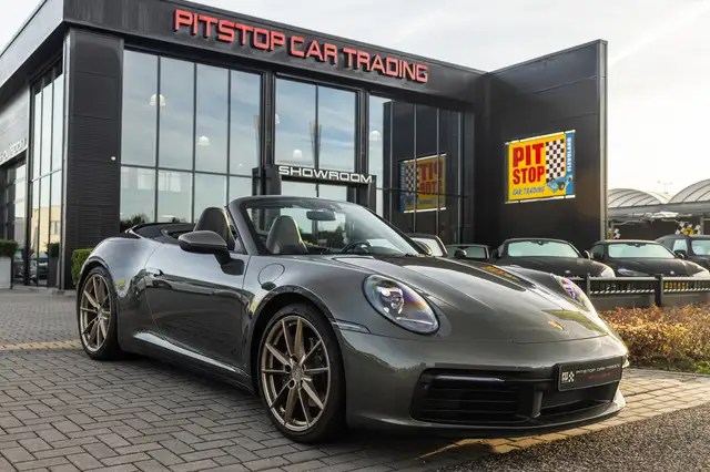 Porsche 992 Cabrio 992 3.0 Carrera, Aventurijn groen, PASM, Sp