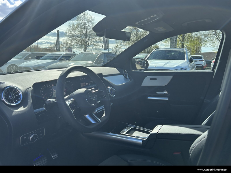 Mercedes-Benz GLA 180 GLA 180 AMG Line/Special Edition/Multibeam/AHK SHZ — photo 10