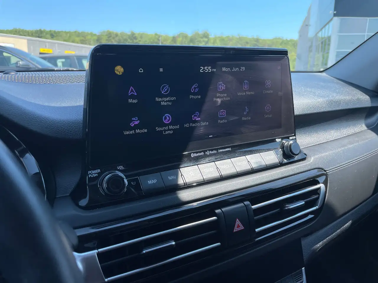 Kia Seltos снимка Kia Seltos