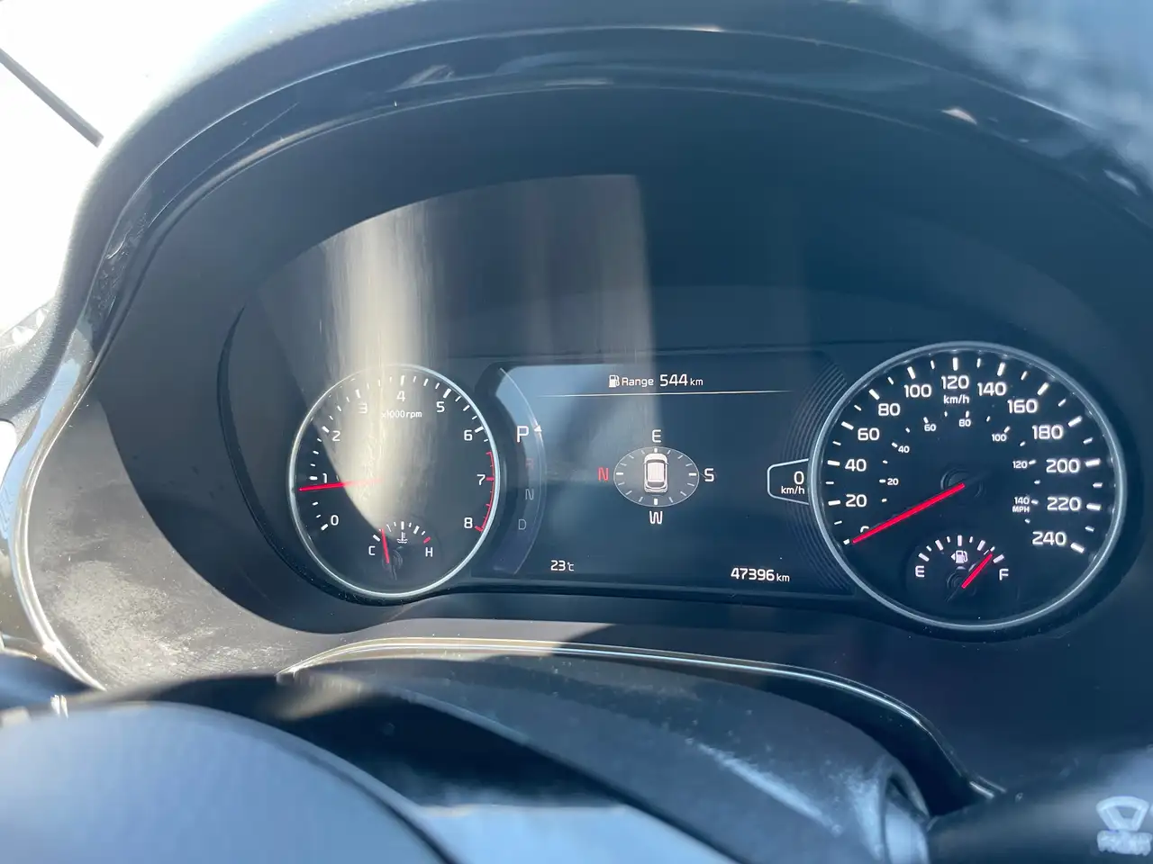Kia Seltos снимка Kia Seltos