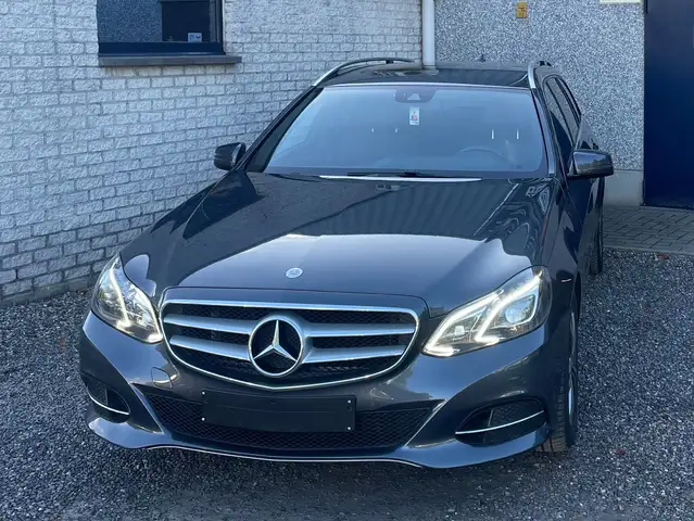Mercedes-Benz E 200 E 200 T BlueTEC Edition E