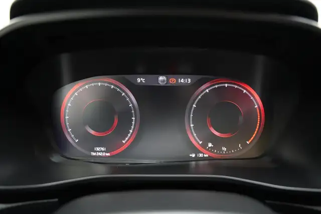 Volvo XC40 view 13