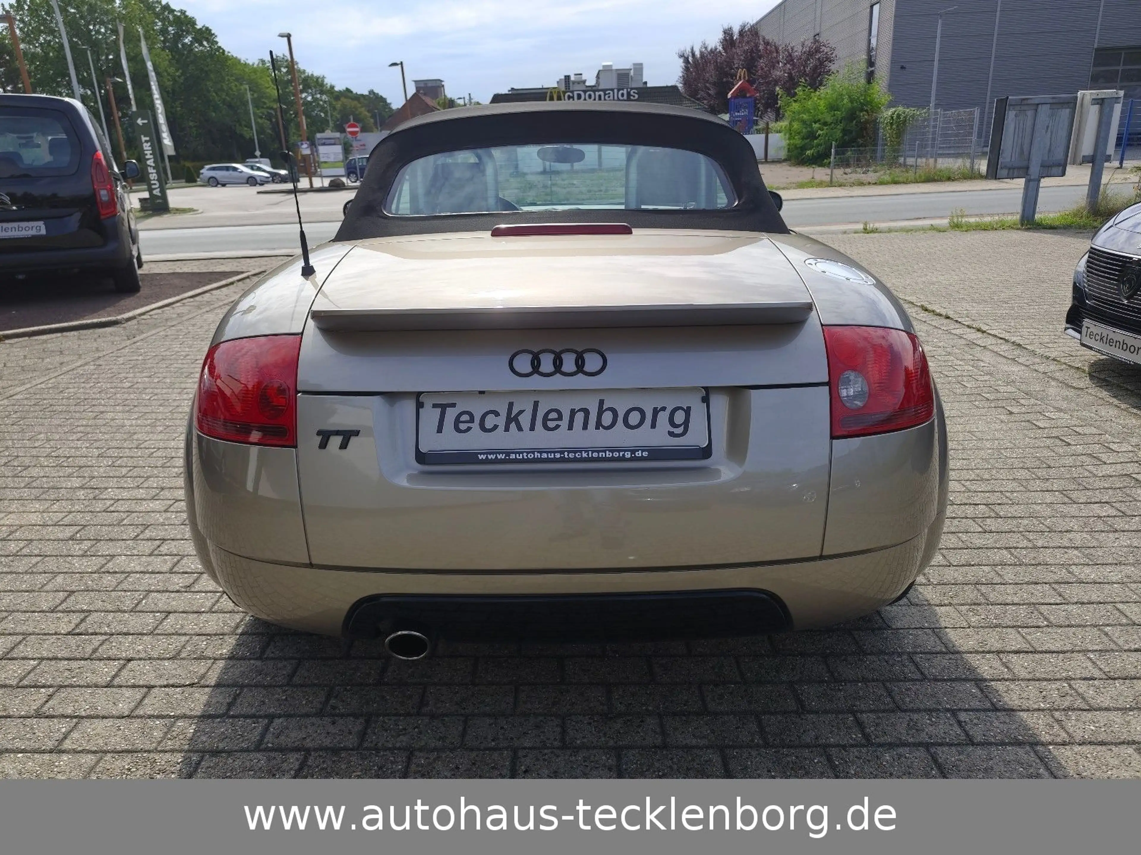Audi TT Roadster 1.8T * Leder * Xenon * Allwetterreif — photo 8