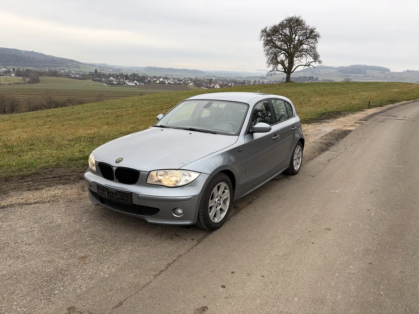 BMW 120 - 1