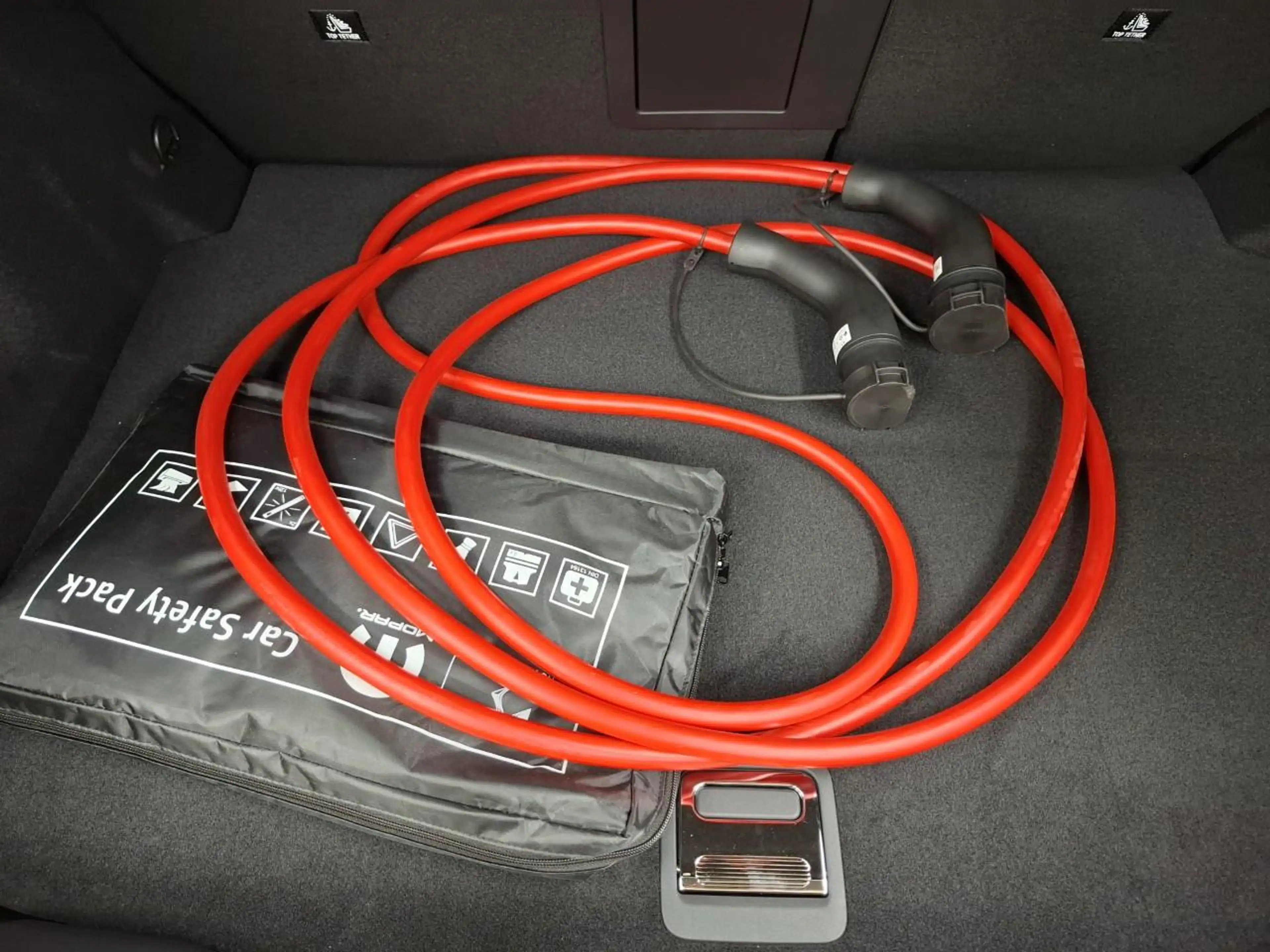 DS Automobiles DS 4 No E-Tense Pallas Comfort Tech Pack 58.3 kWh 99% S — photo 13