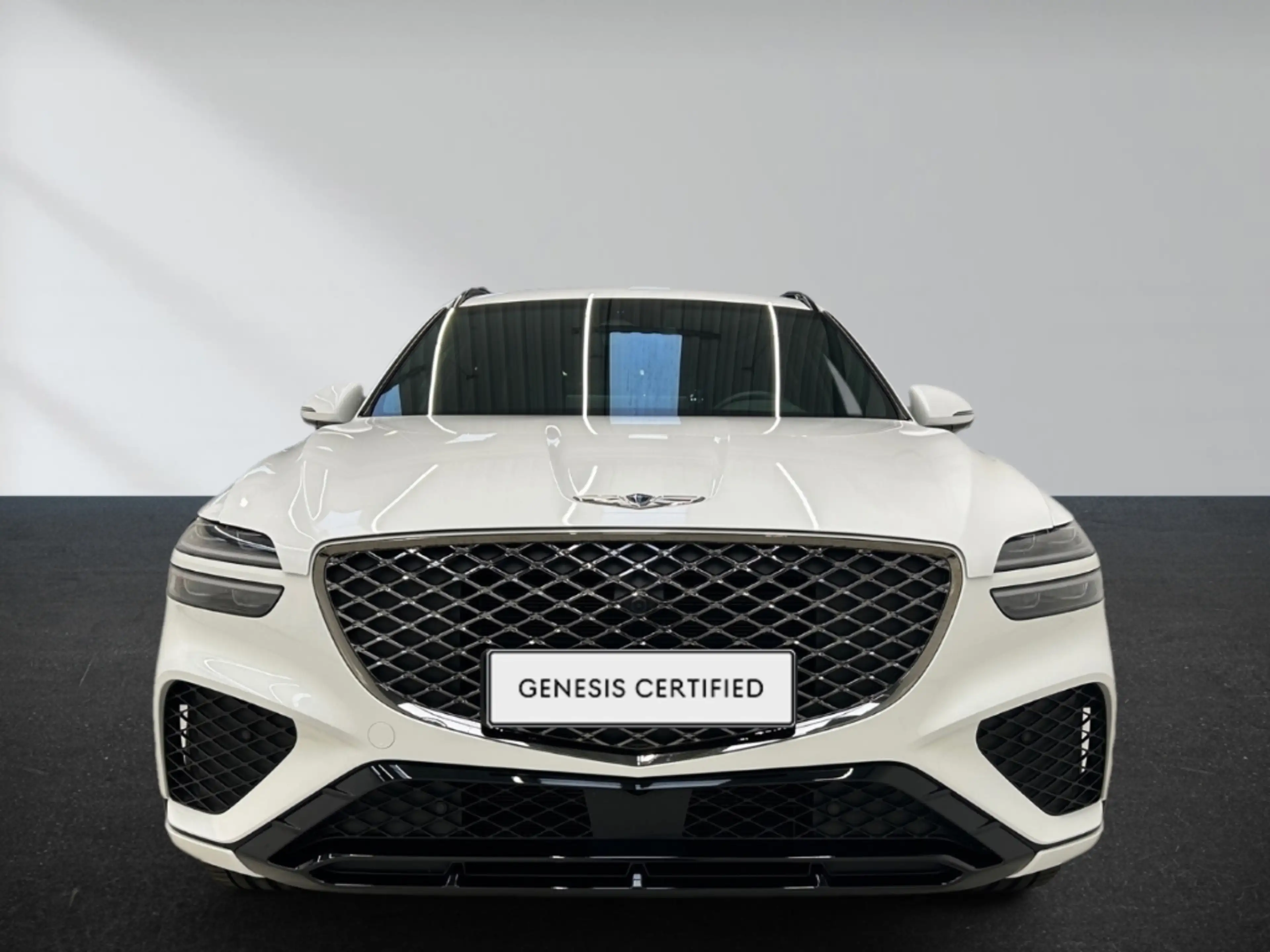 Genesis GV70 Sport 4WD — photo 2