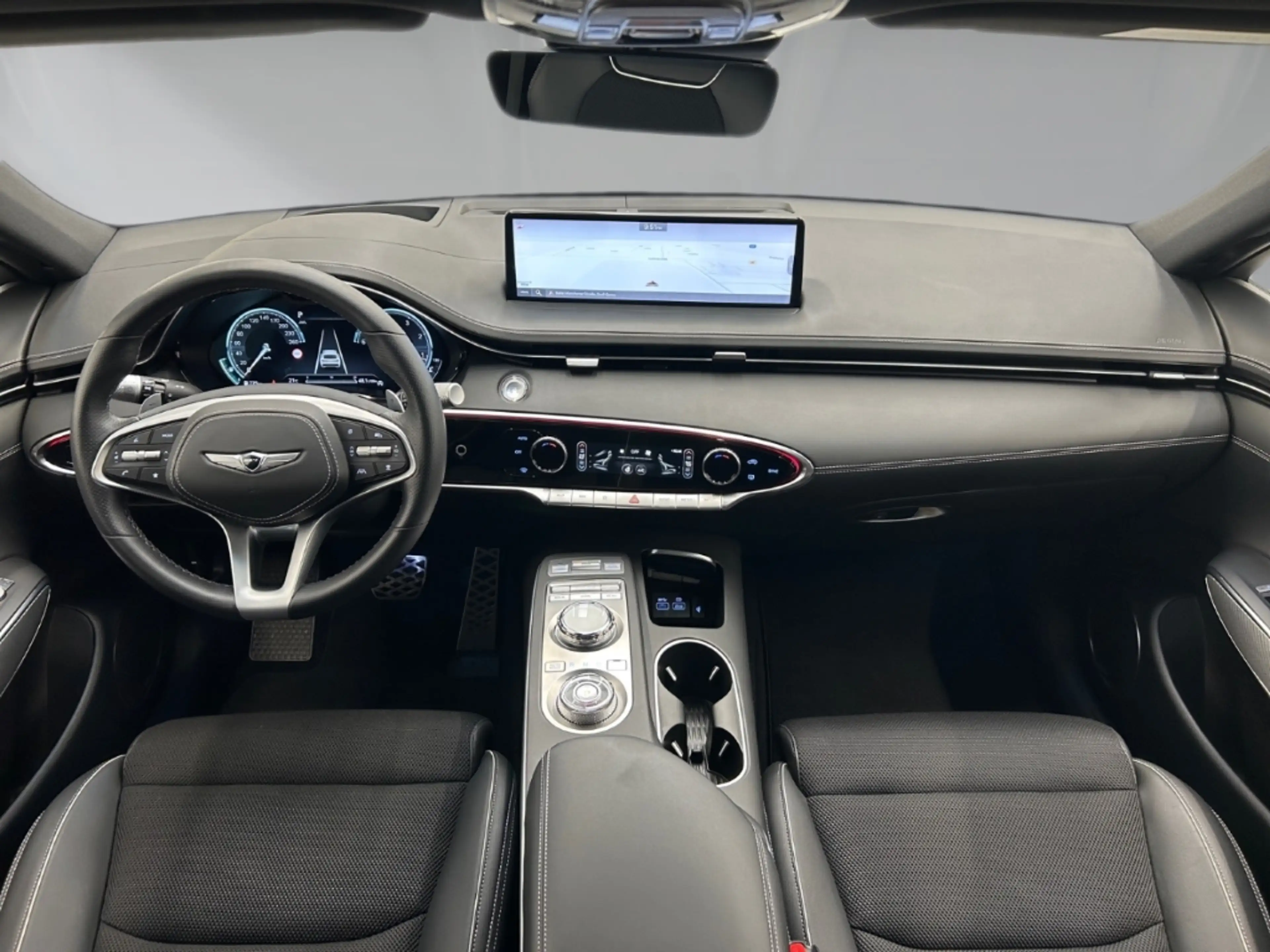 Genesis GV70 Sport 4WD — photo 12