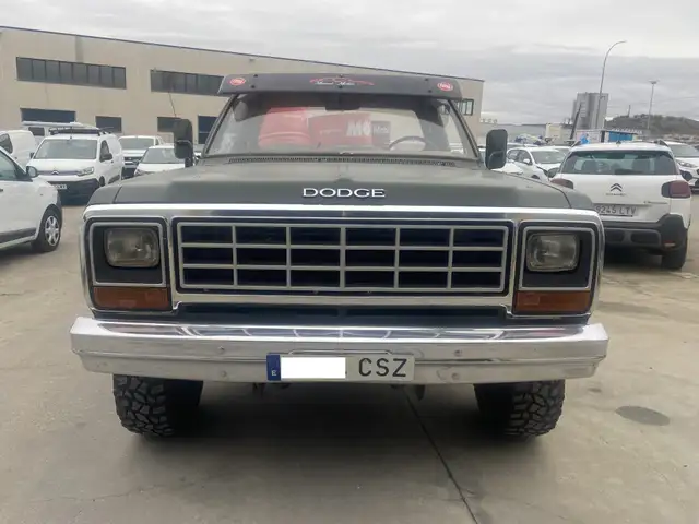 Dodge Charger Todoterreno Automático de 2 Puertas