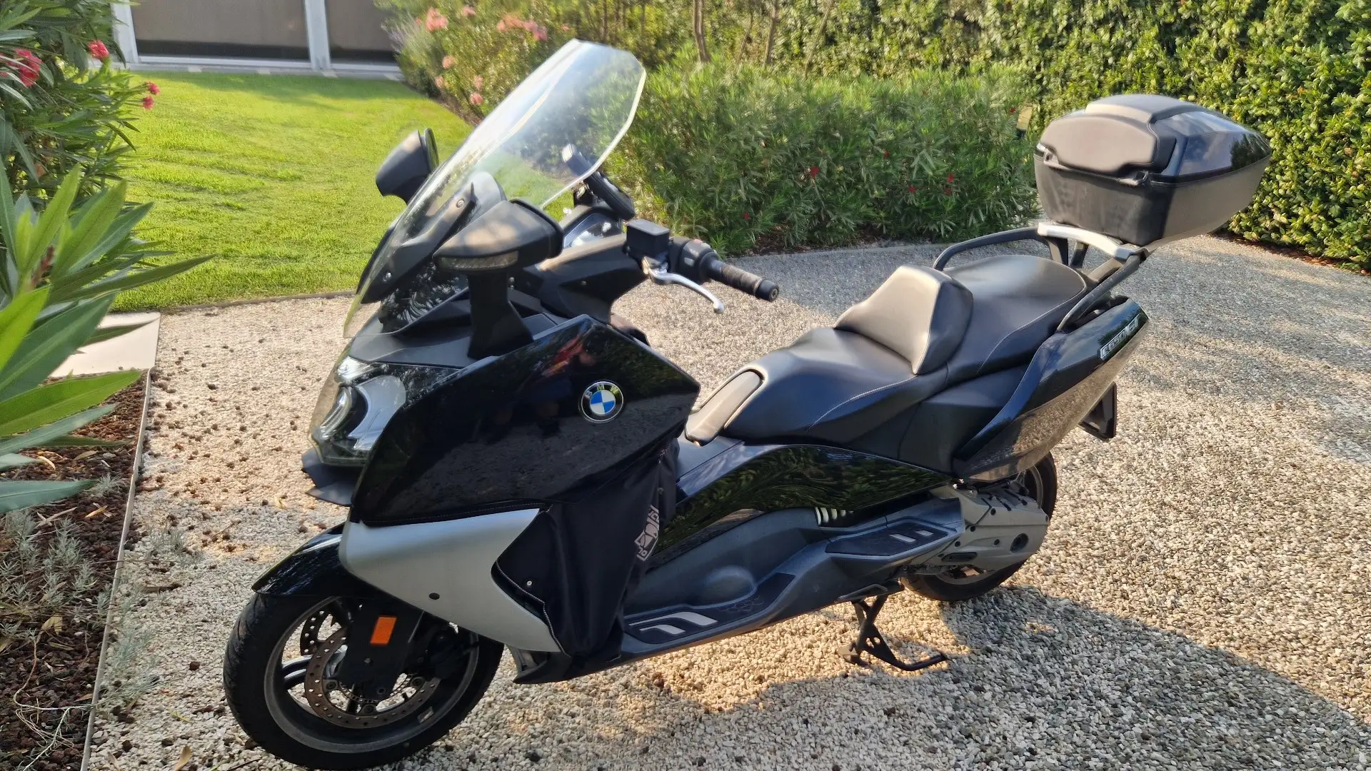 BMW C 650 GT 19500 km !! Fekete - 1