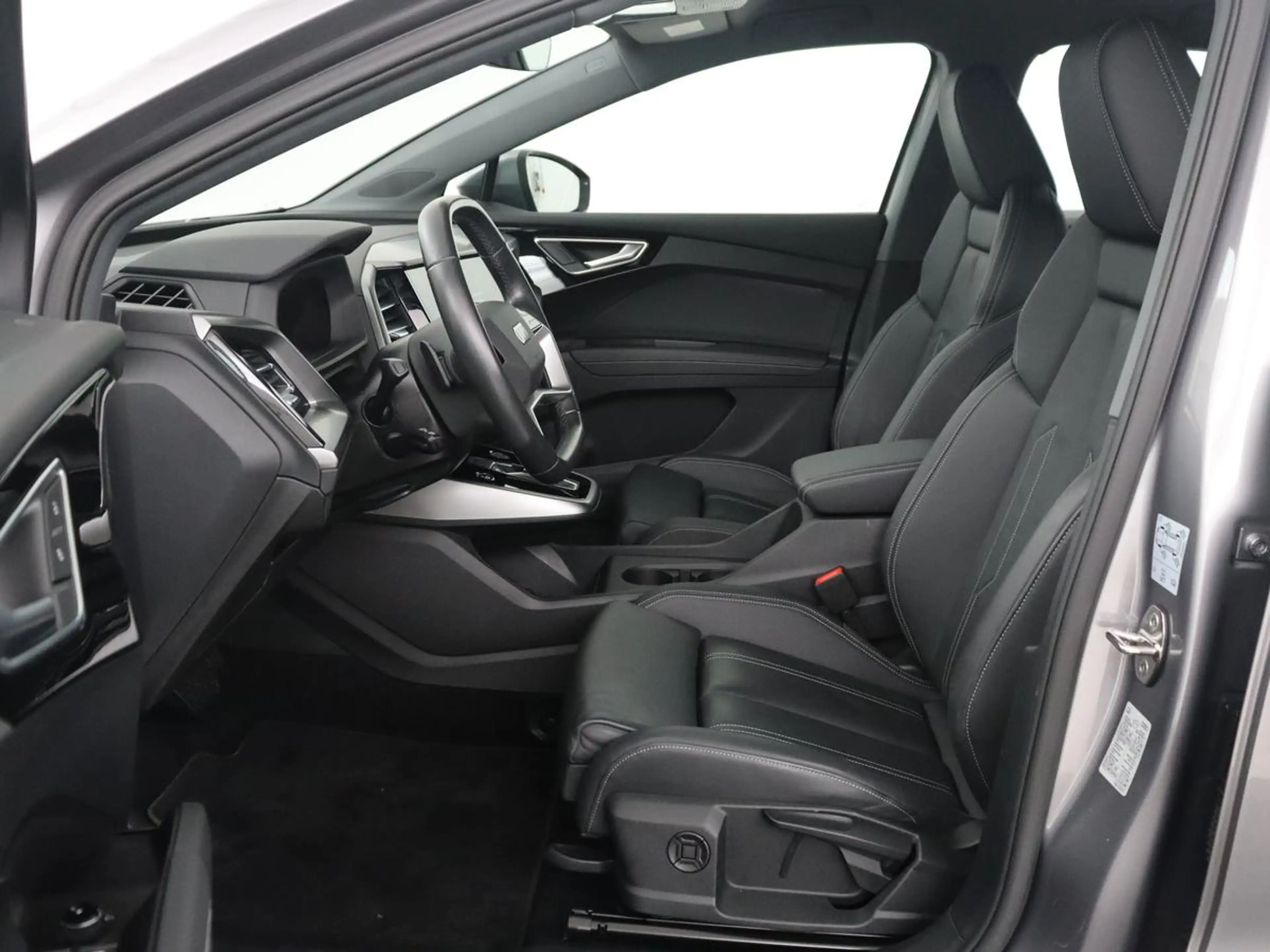 Audi Q4 e-tron 45 quattro Advanced edition 77 kWh | SOH 94,8% | A — photo 4