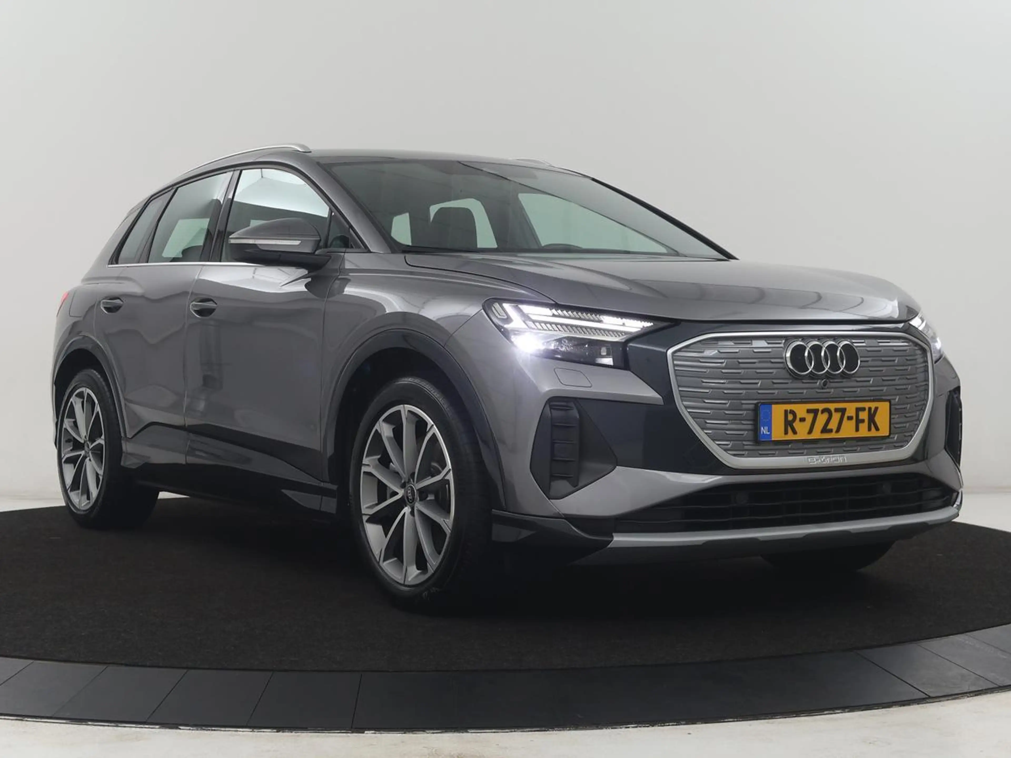 Audi Q4 e-tron 45 quattro Advanced edition 77 kWh | SOH 94,8% | A — photo 37