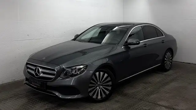 Mercedes-Benz E 350 e AVANTGARDE MULTIBEAM+COMAND+KAMERA+2ZONE