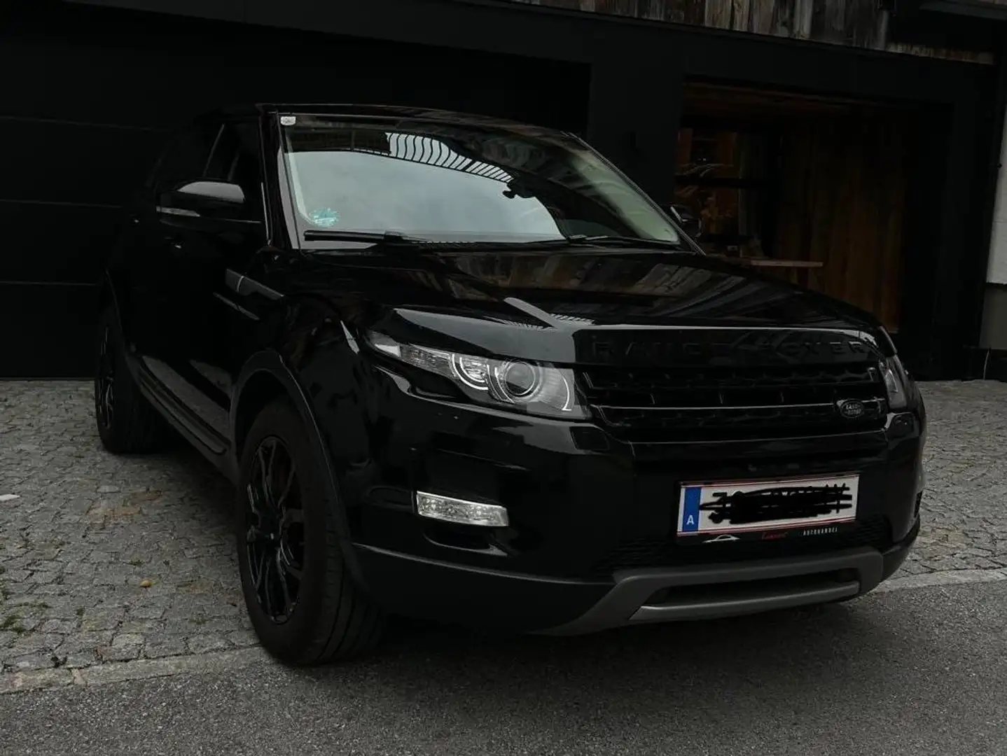 Land Rover Range Rover Evoque Range Rover Evoque Pure 2,2 TD Schwarz - 1