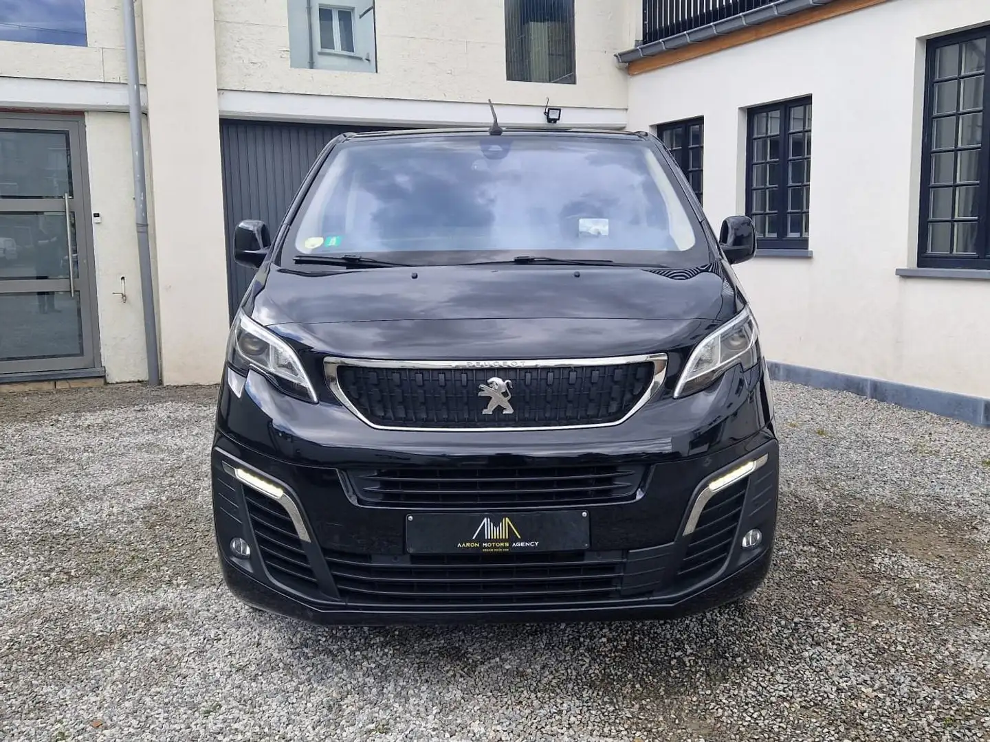 Peugeot Traveller 2.0 BlueHDi L2 Standard Business VIP S Nero - 2