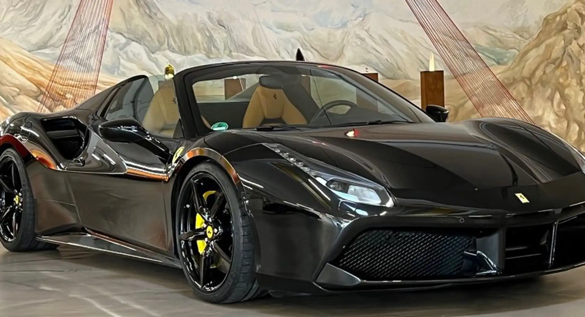 Ferrari 488 Spider Negro - 1