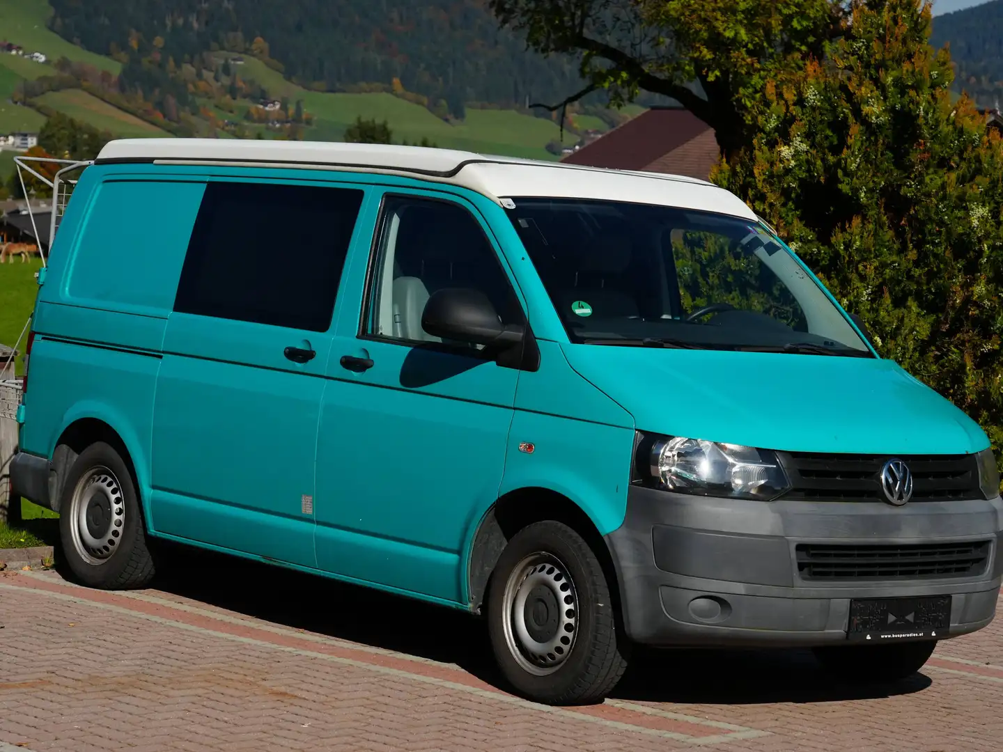 Volkswagen T5 Transporter Camper mir Aufstelldach Grün - 2
