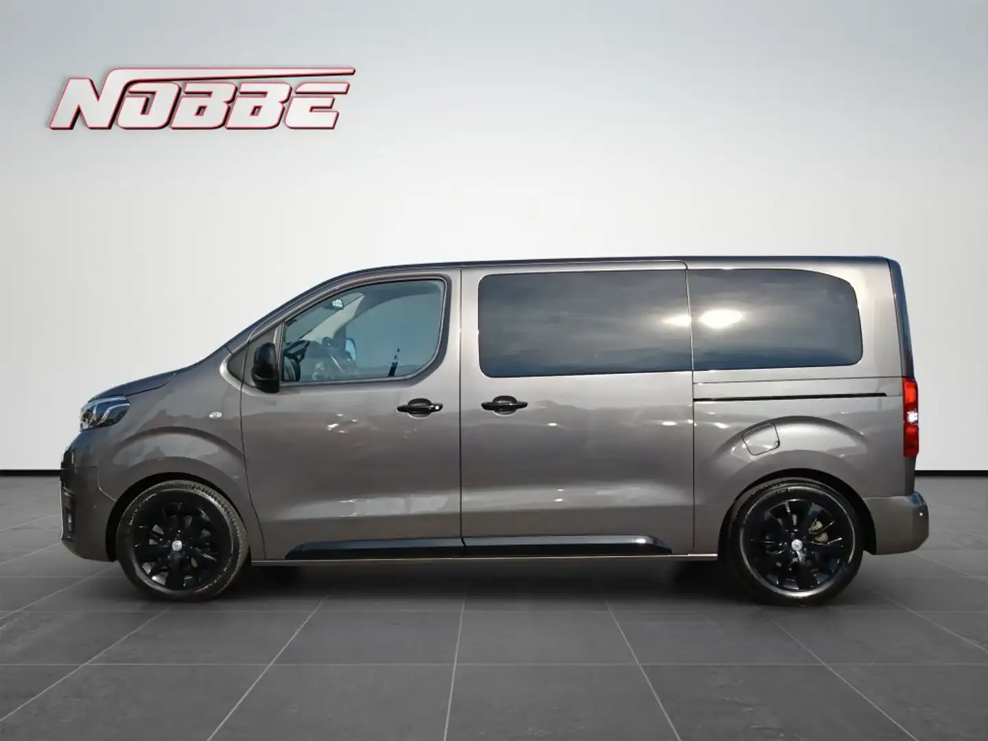 Toyota Proace 177PS L1 (6-Si.) Autm. Verso Executive +BlackPaket Gris - 2