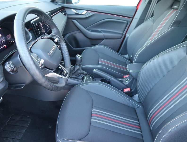 Skoda Scala TSI Monte Carlo Pano+Matrix+Kessy+Winterp — photo 5