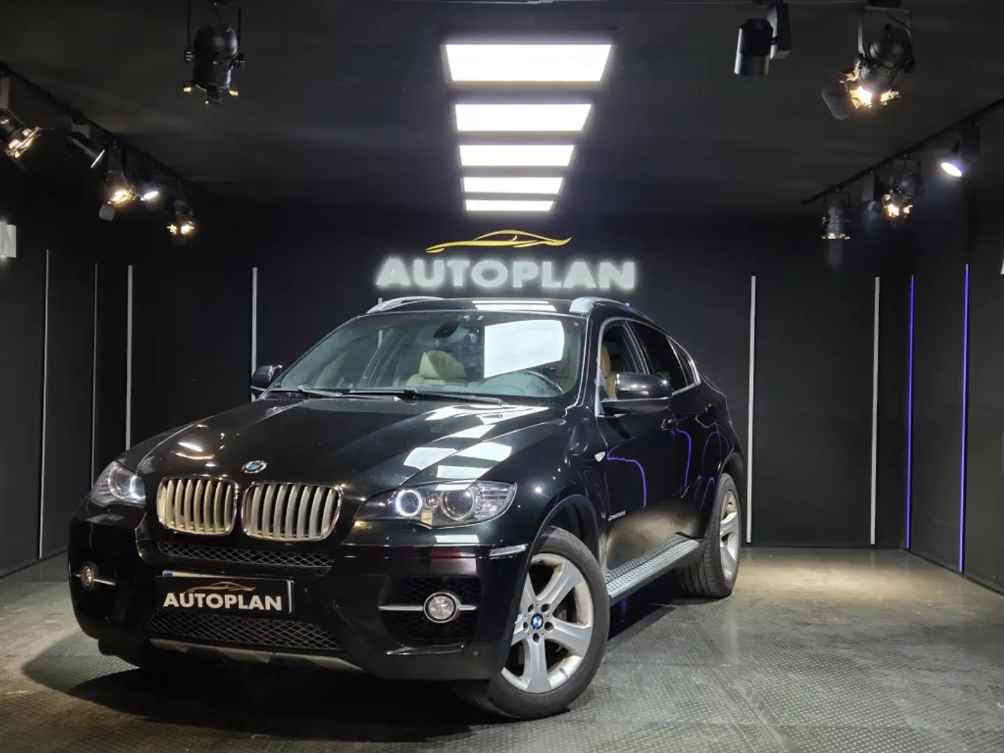 BMW X6 xDrive 35dA Noir - 1