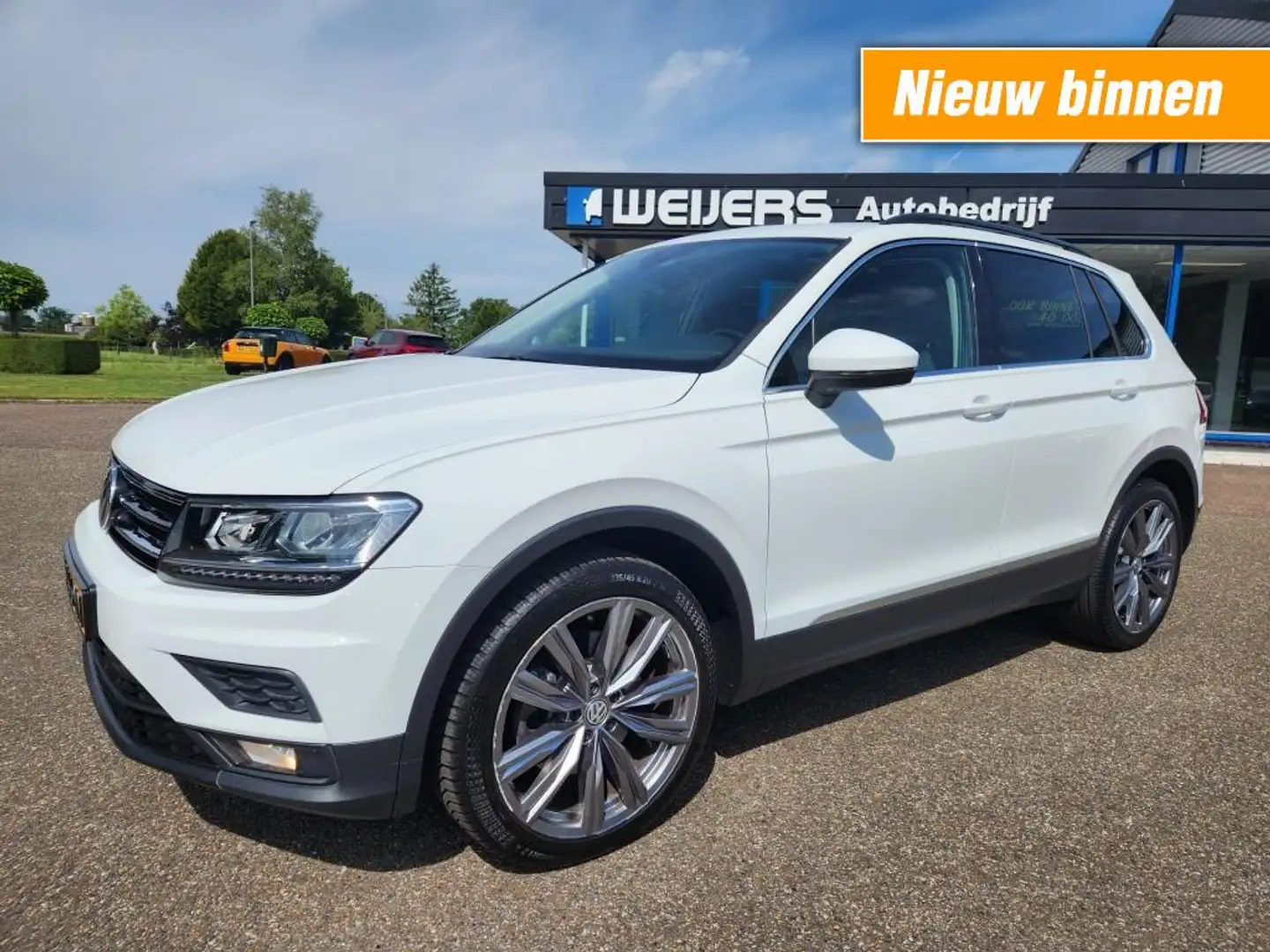 Volkswagen Tiguan 2.0 TSI 4M. Automaat, Trekhaak 2500 trekgewicht! , Wit - 1