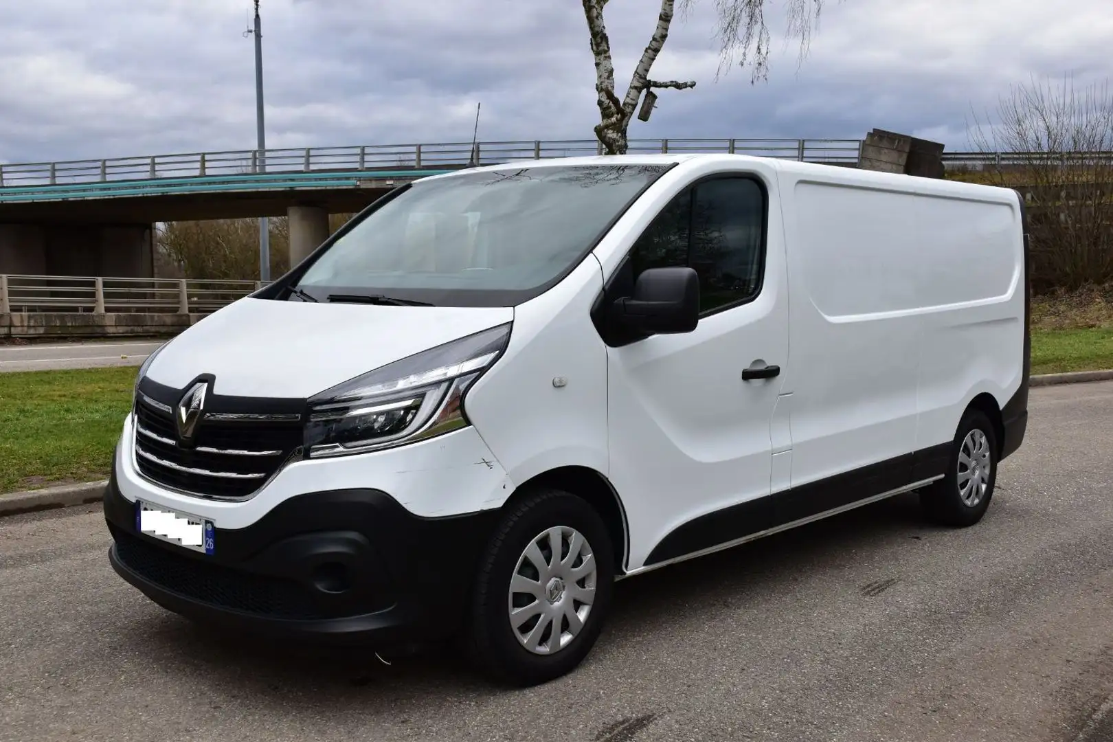 Renault Trafic 2.0 DCI 120ch GRAND CONFORT GPS/REGULATEUR/CLIM/LE Fehér - 2