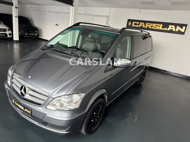 Mercedes-Benz Viano view 4