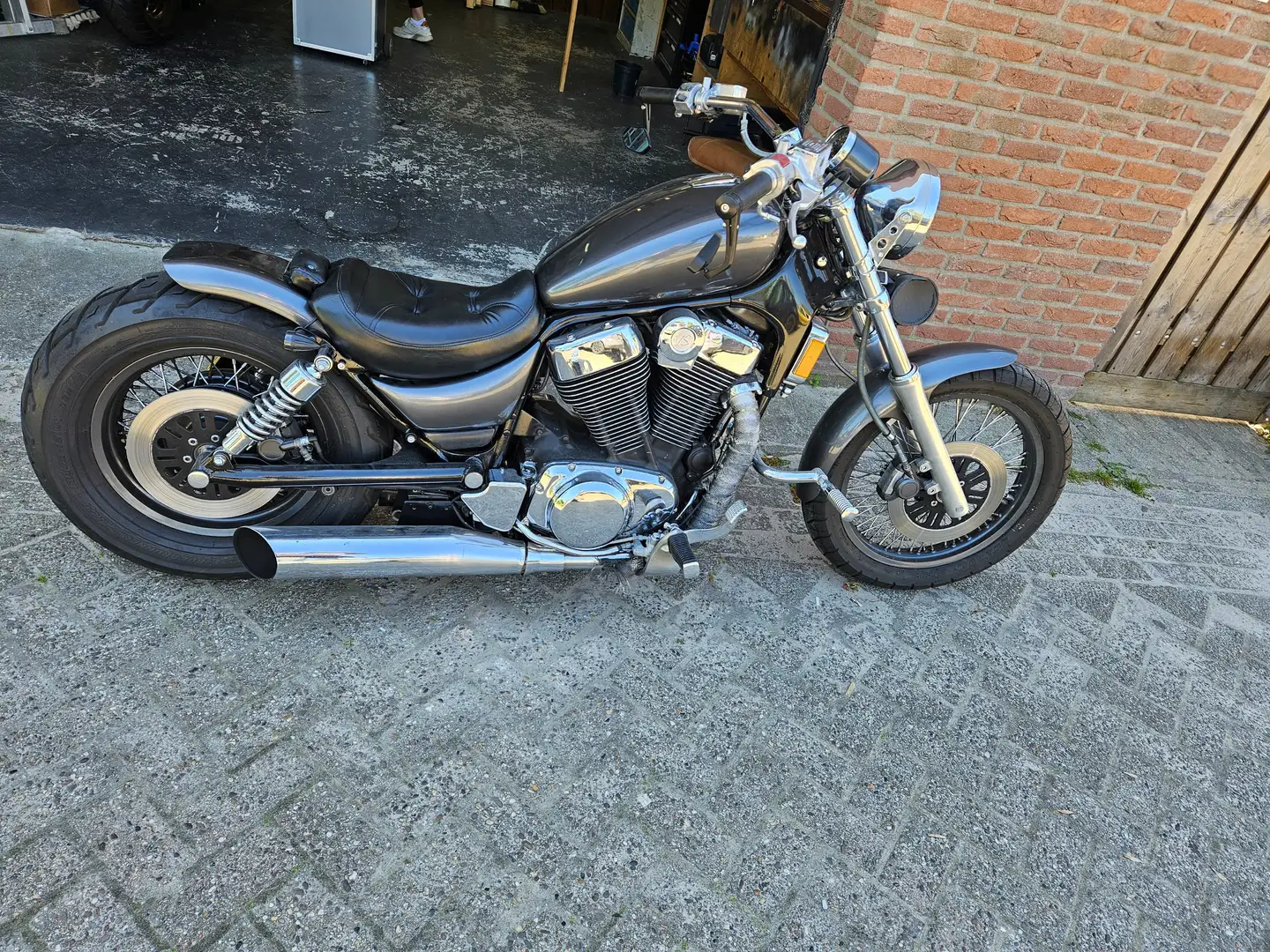 Suzuki VS 1400 Toer Gri - 1