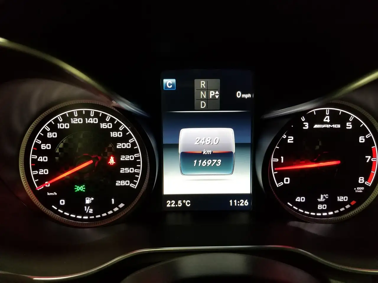 Mercedes-Benz GLC снимка Mercedes-Benz GLC