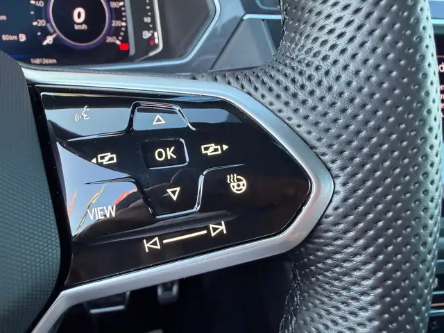 Volkswagen Tiguan view 19