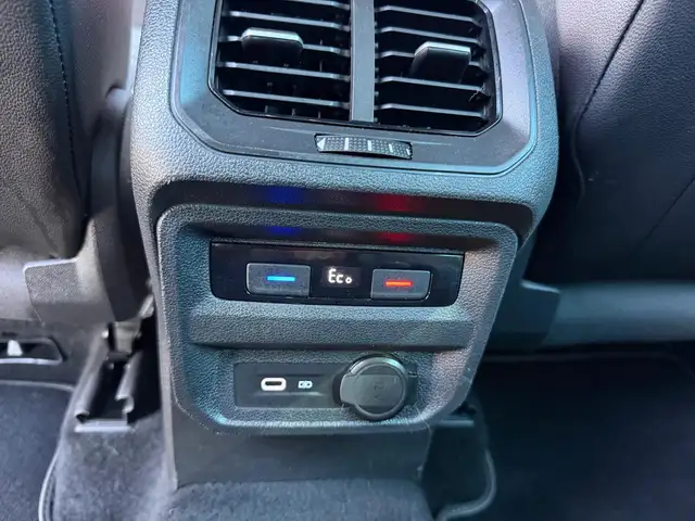 Volkswagen Tiguan view 16