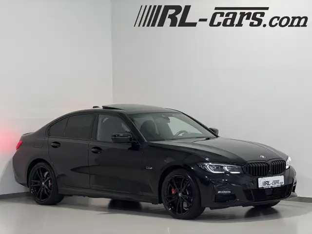 BMW 330 e G20/M-Sport/HEAD-UP/Schiebedach/Laser/ACC