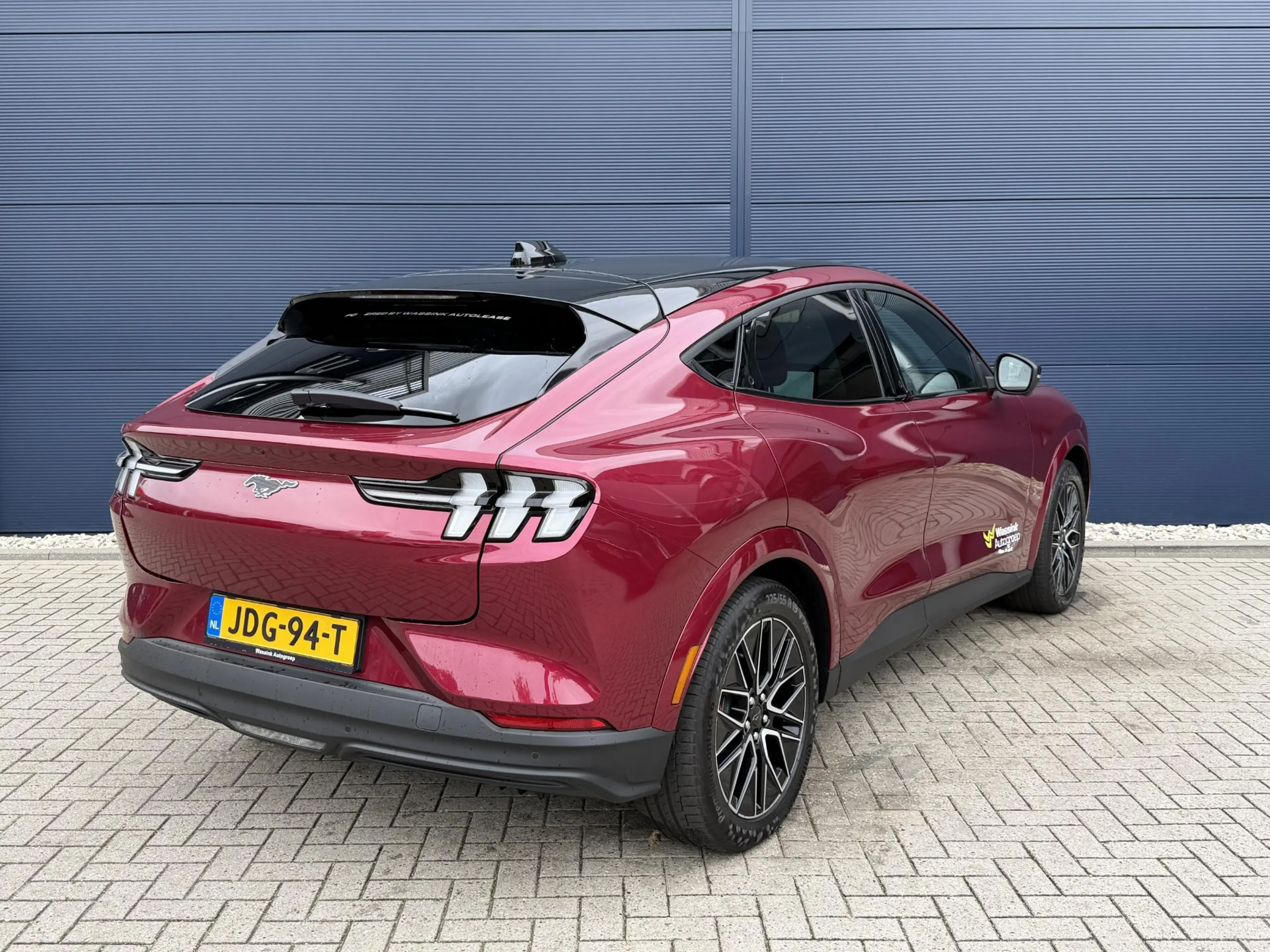 Ford Mustang Mach-E Extended Premium RWD 88 kWh Navigatie | Apple Carp — photo 5