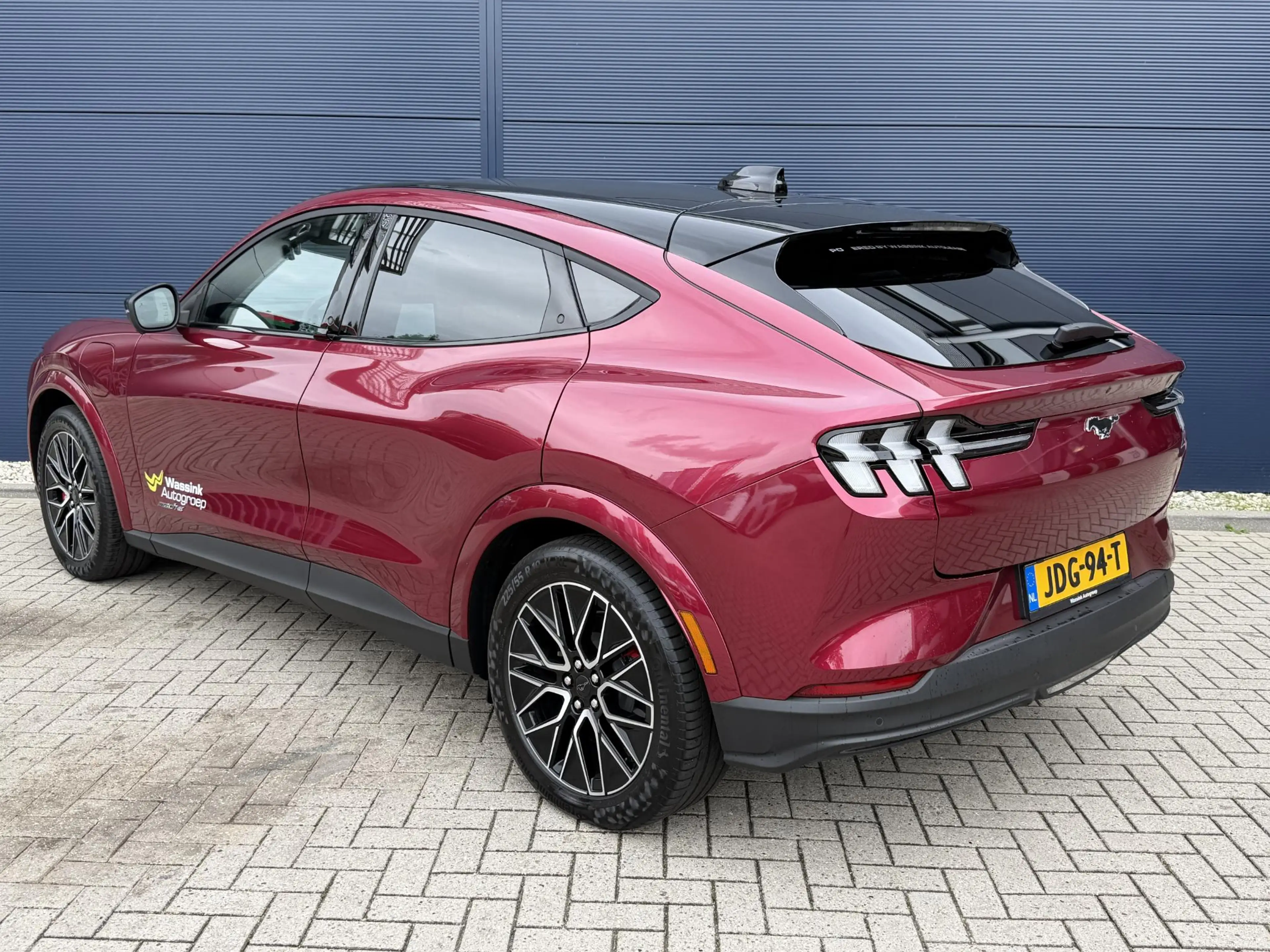 Ford Mustang Mach-E Extended Premium RWD 88 kWh Navigatie | Apple Carp — photo 7