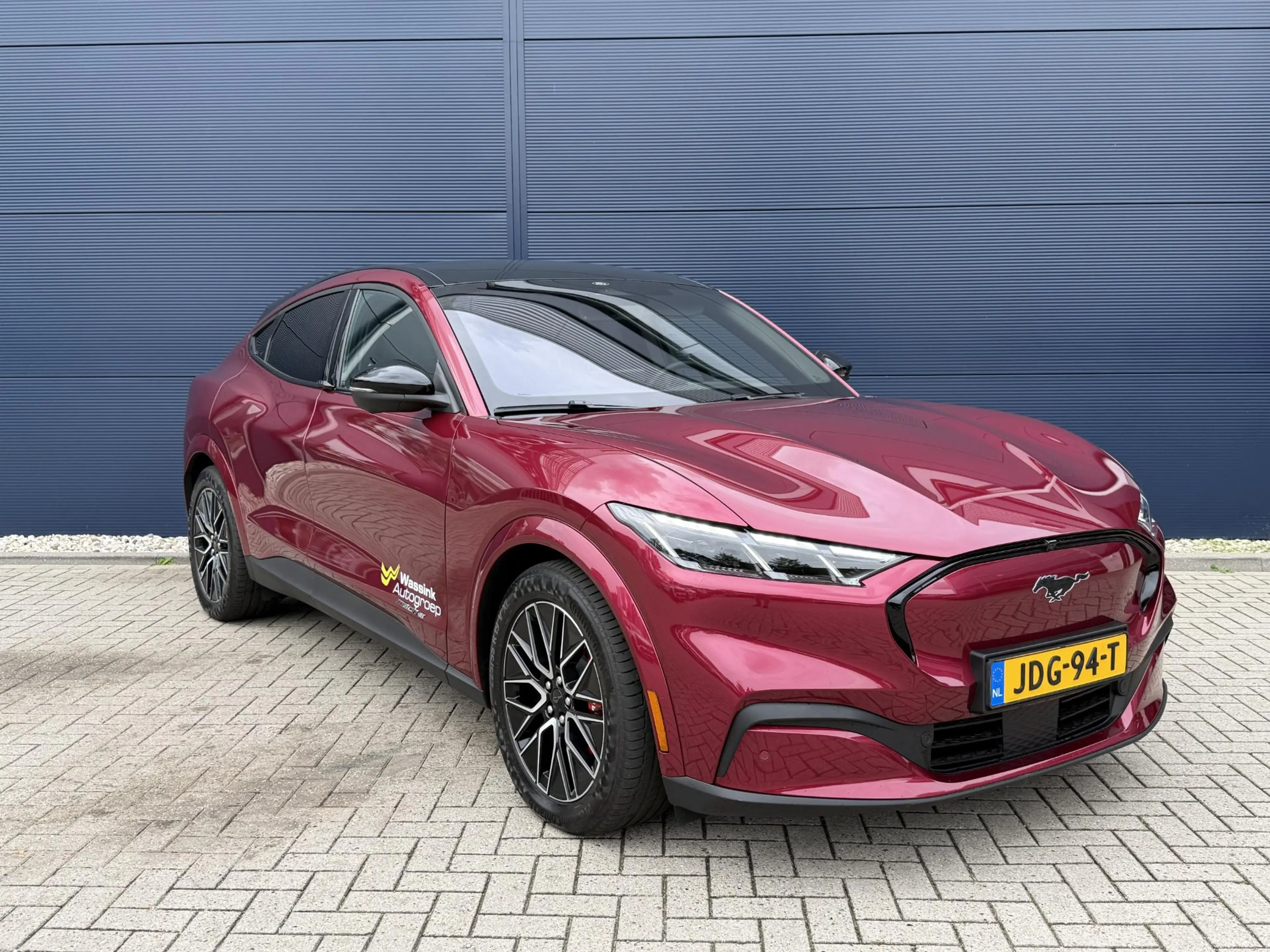 Ford Mustang Mach-E Extended Premium RWD 88 kWh Navigatie | Apple Carp — photo 3