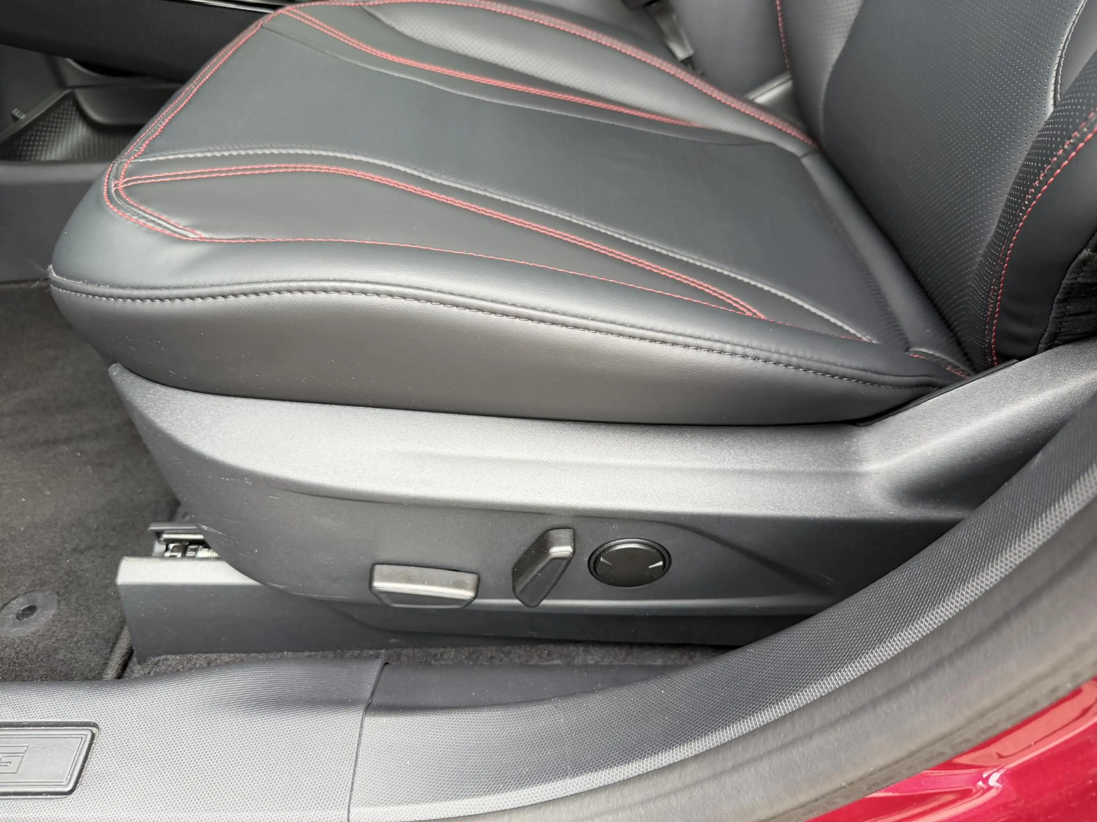 Ford Mustang Mach-E Extended Premium RWD 88 kWh Navigatie | Apple Carp — photo 12