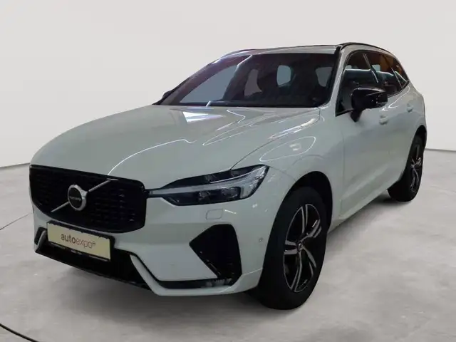 Volvo XC60 view 2