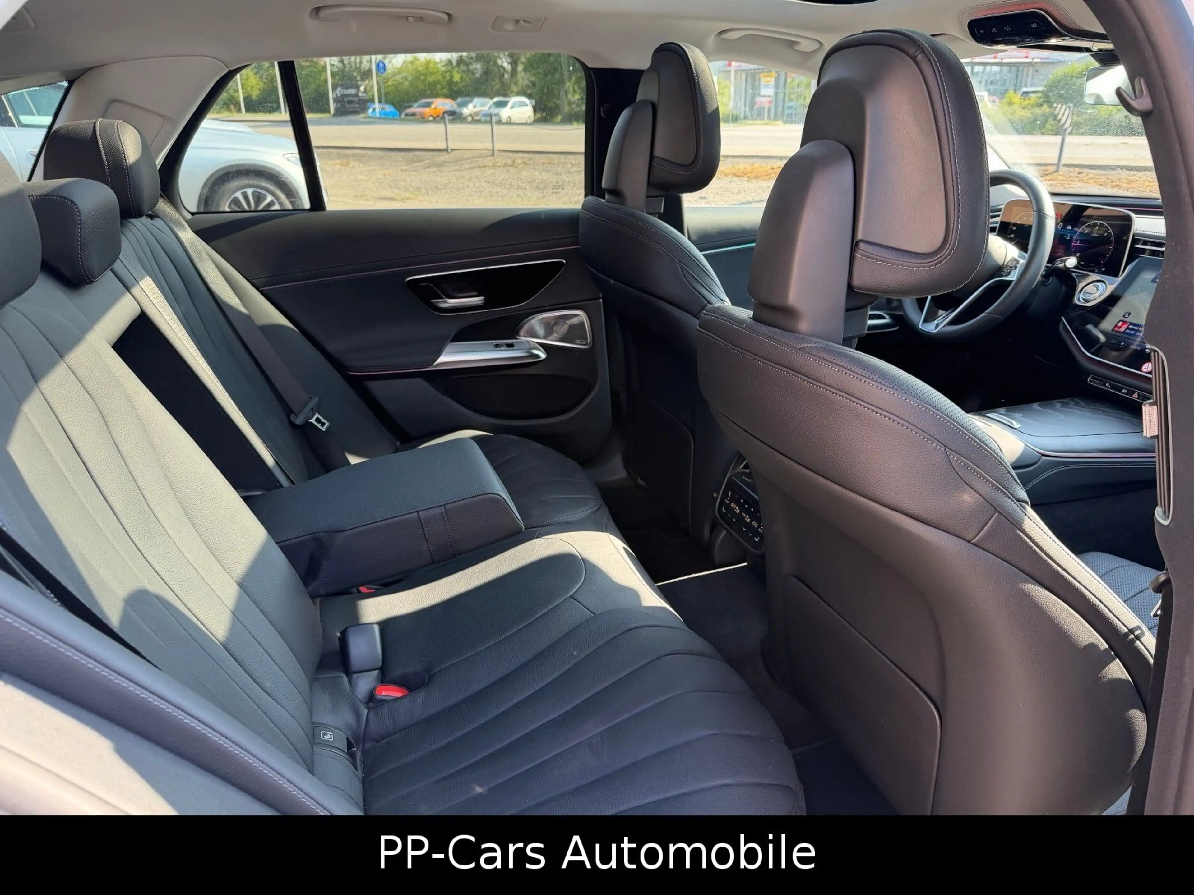 Mercedes-Benz E 220 d T Exclusive Premium+*Superscreen*Massage — photo 13