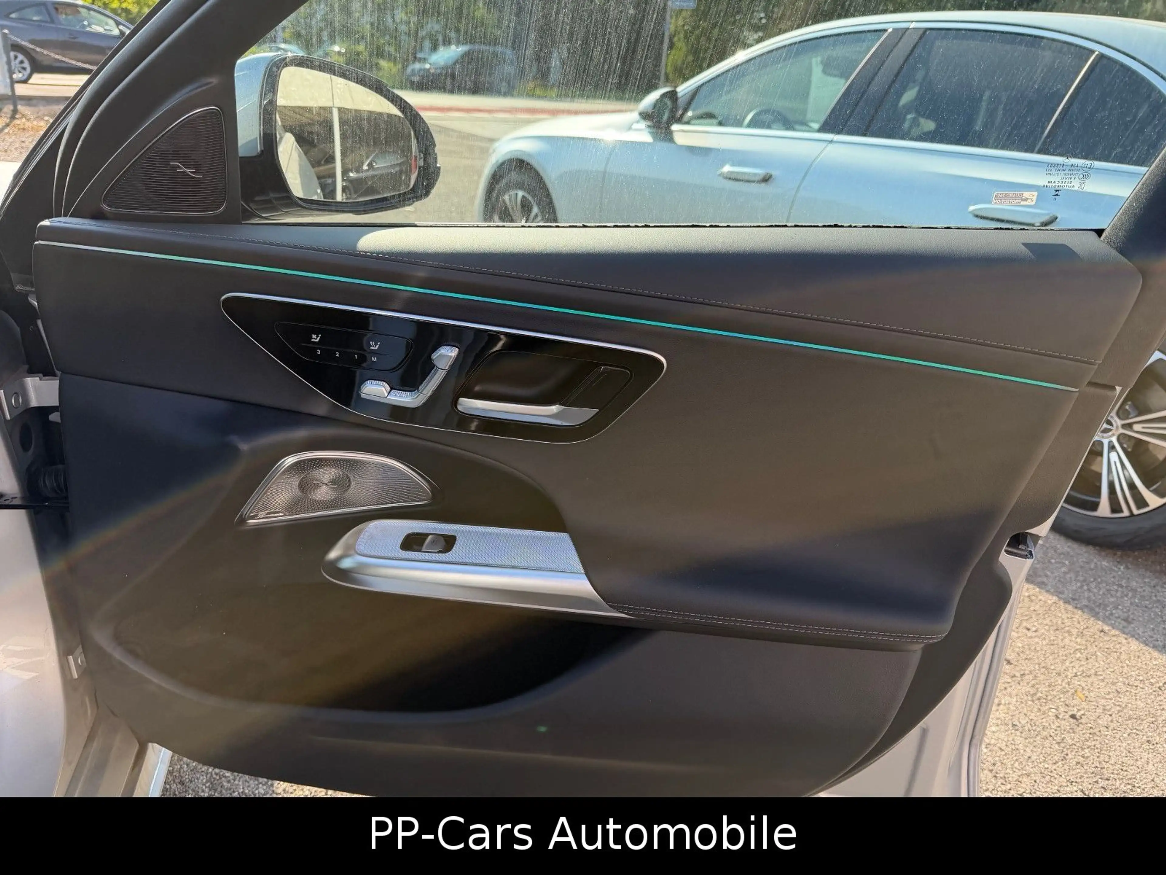 Mercedes-Benz E 220 d T Exclusive Premium+*Superscreen*Massage — photo 12