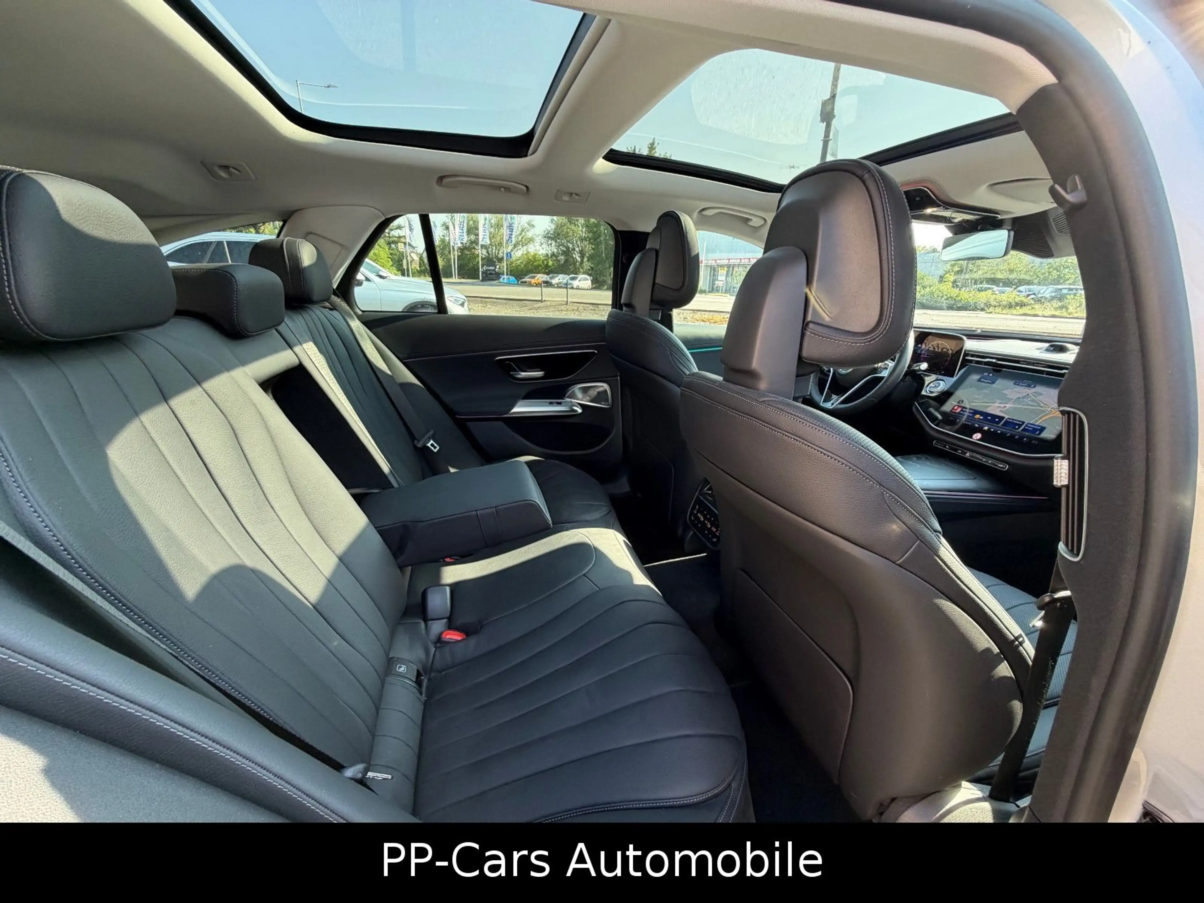 Mercedes-Benz E 220 d T Exclusive Premium+*Superscreen*Massage — photo 14