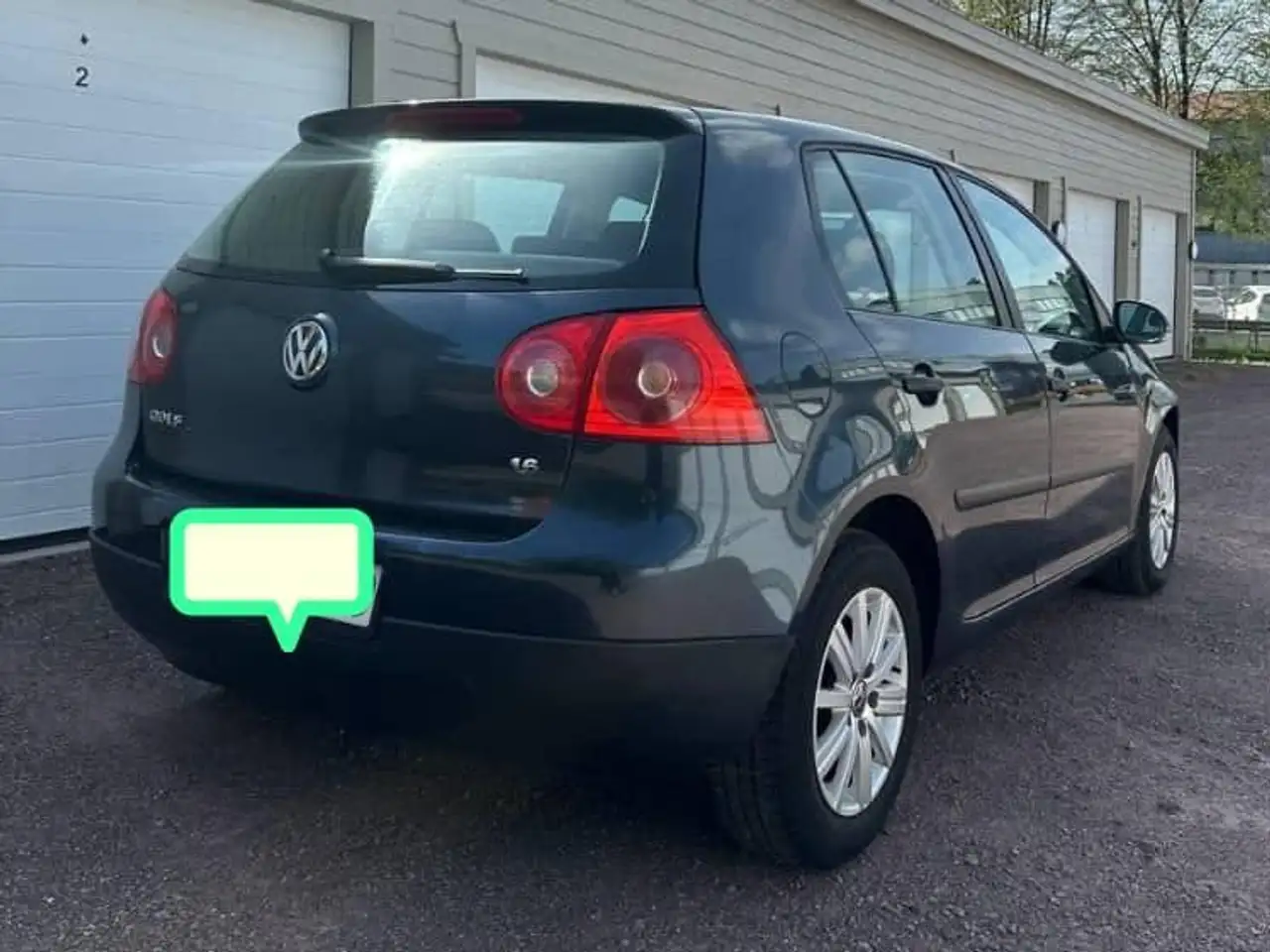 Volkswagen Golf Standard Model