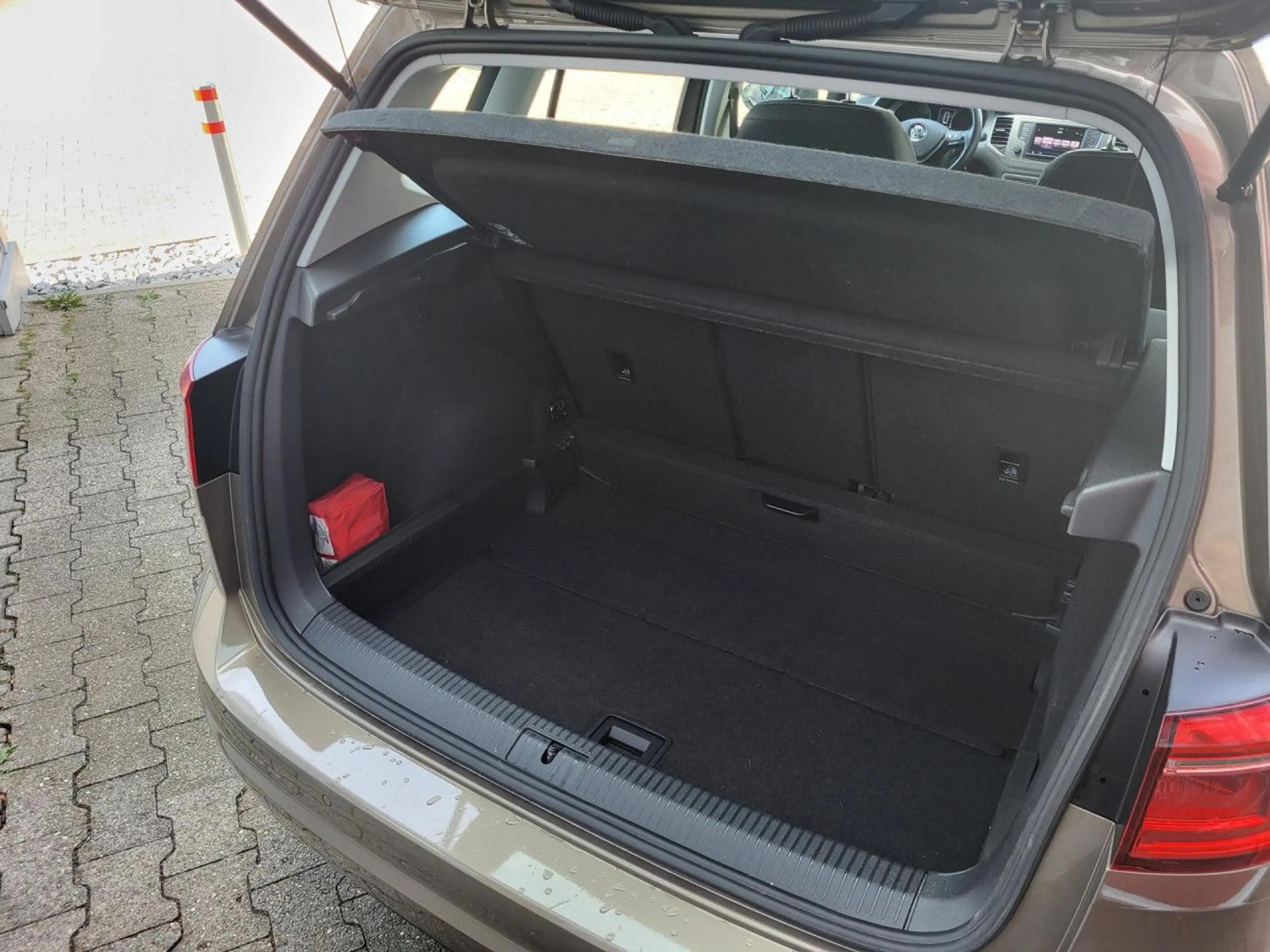 Volkswagen Golf Sportsvan 1.2 TSI Comfortline GRA PDC SHZ — photo 15