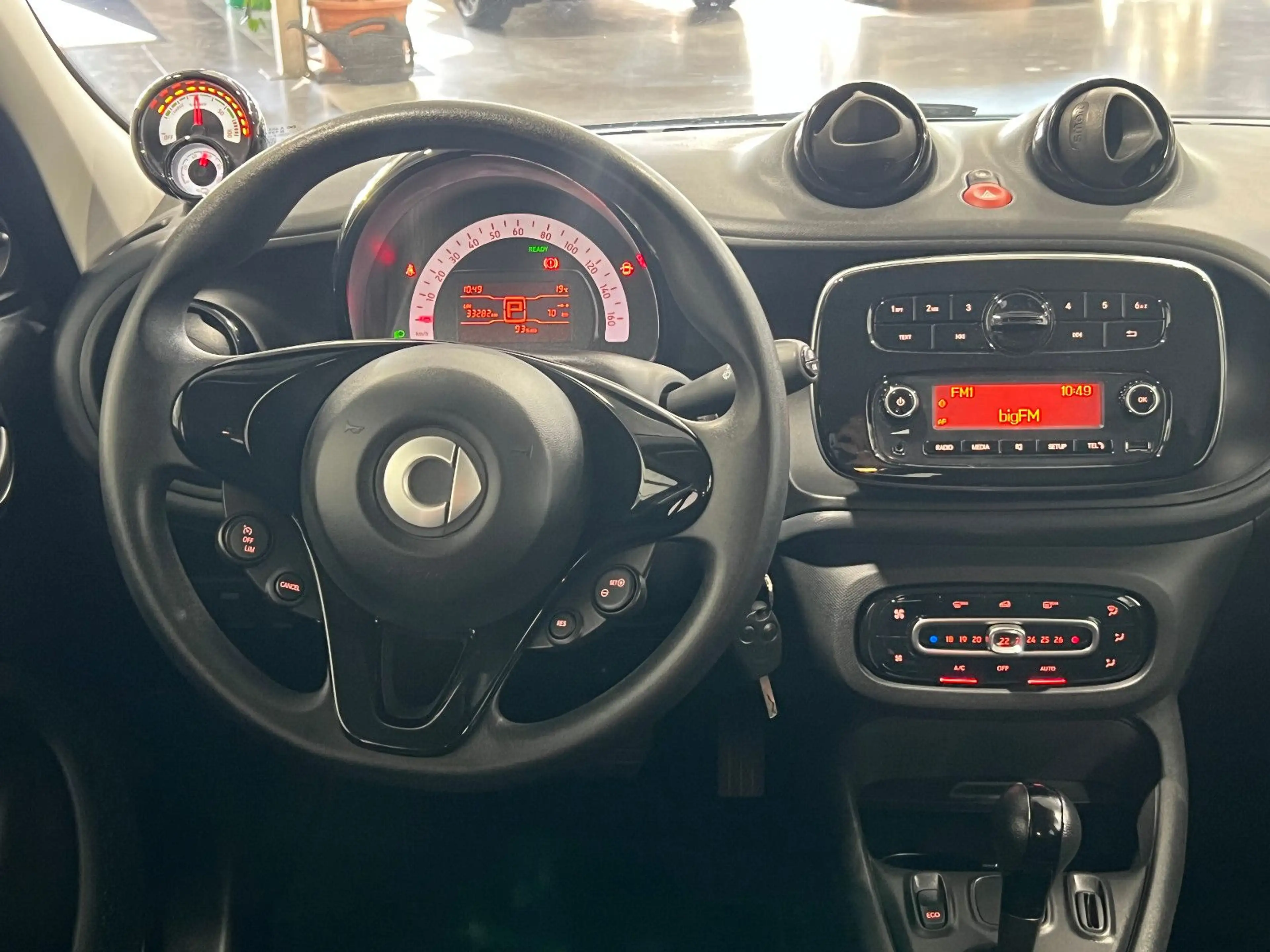 smart forFour EQ Automatik **SHZ*Klima*Tempomat** — photo 11