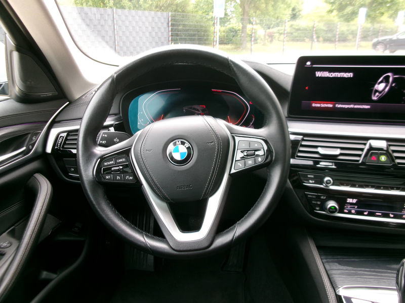 BMW 540 540ixDrive Luxury Line IAL SCA PGD FLA HUD LASER PAP HKS EU6d — photo 23