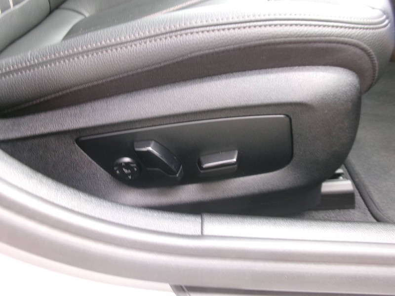 BMW 540 540ixDrive Luxury Line IAL SCA PGD FLA HUD LASER PAP HKS EU6d — photo 29